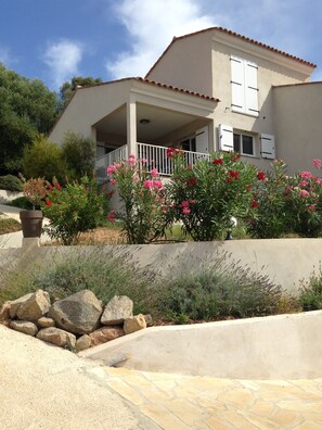 Exterior - Résidence Castugna (Cargese)