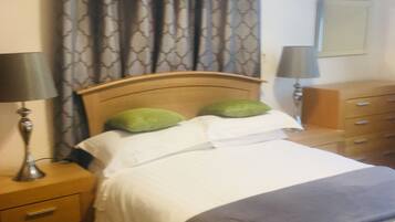 Standard Double Room | Individually decorated, iron/ironing board, bed sheets