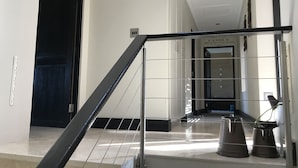 Unclassified image, 4 of 17, button - Emerald Views (Cape Town)