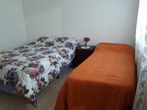 Standard Apartment, 1 Bedroom, Private Bathroom | 1 bedroom, desk, iron/ironing board, free WiFi - Aguas Brillantes -Adults Only (Concepción)