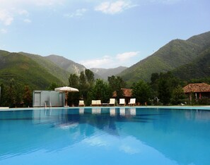 Seasonal outdoor pool - Sheki Park (Sheki)