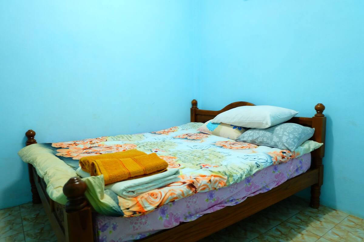Standard Homestay