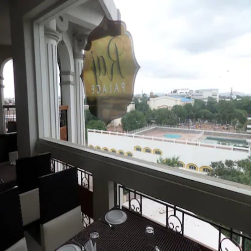 Hotel Raj Palace