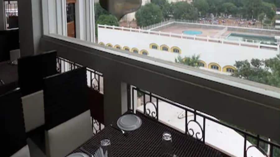 Hotel Raj Palace