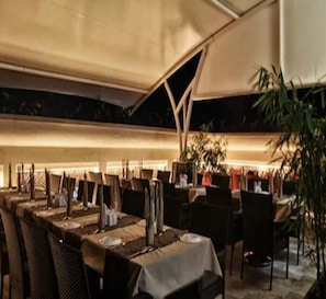 Desayuno completo incluido todos los días