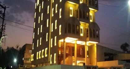 Hotel Raj Palace