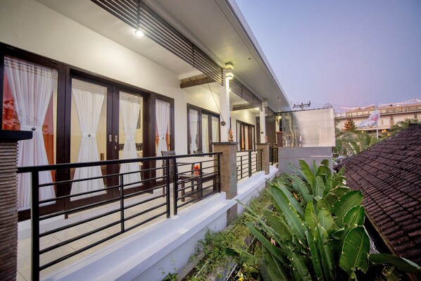 Comfort Double Room | 1 bedroom, in-room safe, desk, free WiFi - Saraswati Serenity (Jimbaran)