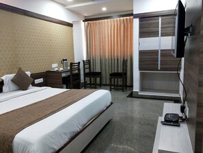 럭셔리룸 | 책상, 노트북 작업 공간, 무료 WiFi