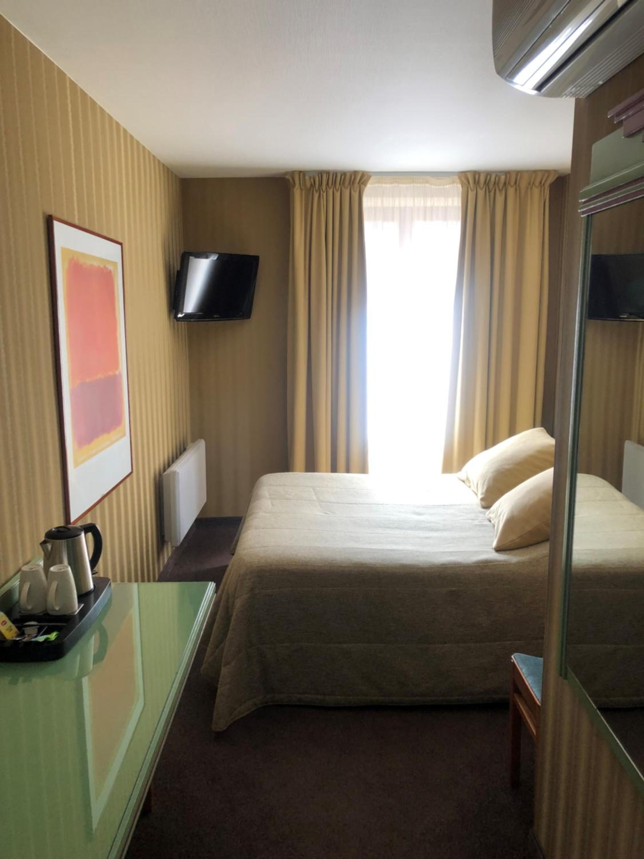 minibar, in-room safe, desk, blackout curtains