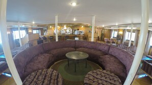 Bar (in der Unterkunft)
