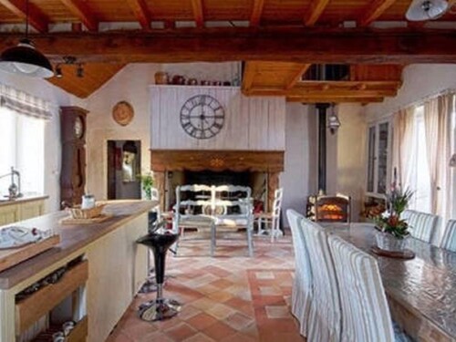 Le Clau Des Cerisiers