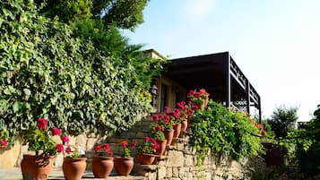 Standard Double Room, 1 Double Bed | Garden view