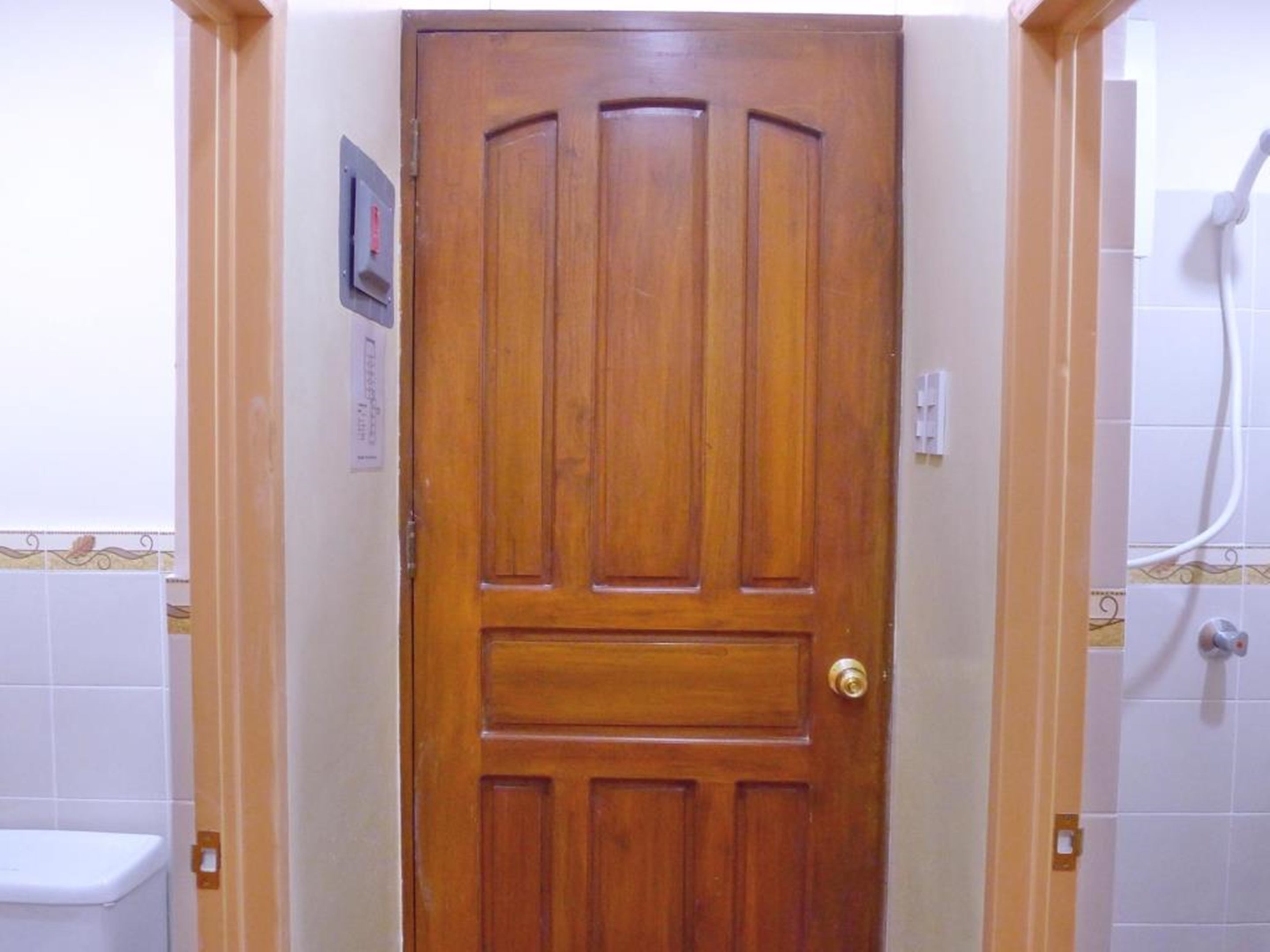 淋浴设施、免费洗浴用品、坐浴桶、毛巾