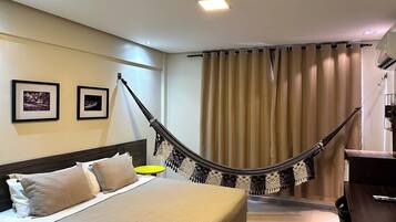 Classic Double Room | Desk, laptop workspace, iron/ironing board, free WiFi