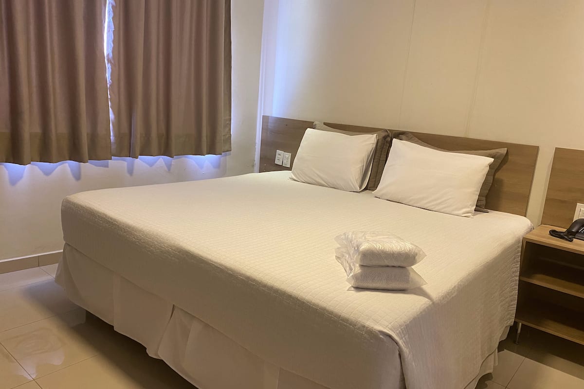 desk, laptop workspace, iron/ironing board, free wifi