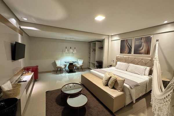 Executive Suite, 1 King Bed, Non Smoking | Desk, laptop workspace, iron/ironing board (on request), WiFi (free)