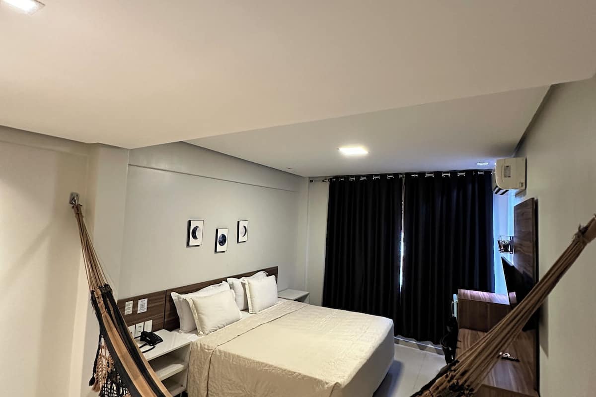 classic double room | desk, laptop workspace, iron/ironing board, free wifi