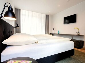 Appartement | Hypoallergeen beddengoed, een bureau, gratis wifi, beddengoed