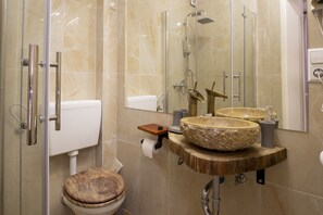 Shower, free toiletries, hair dryer, towels