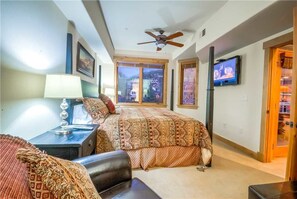 4 makuuhuonetta, ilmainen Wi-Fi