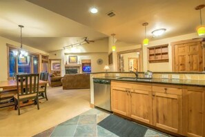 Stovetop, dishwasher, cookware/dishes/utensils