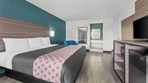 Cortinas blackout, tabla de planchar con plancha y wifi gratis 