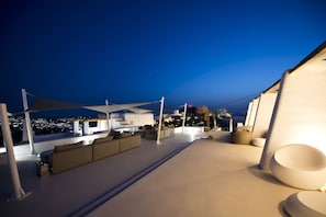 شرفة/رواق