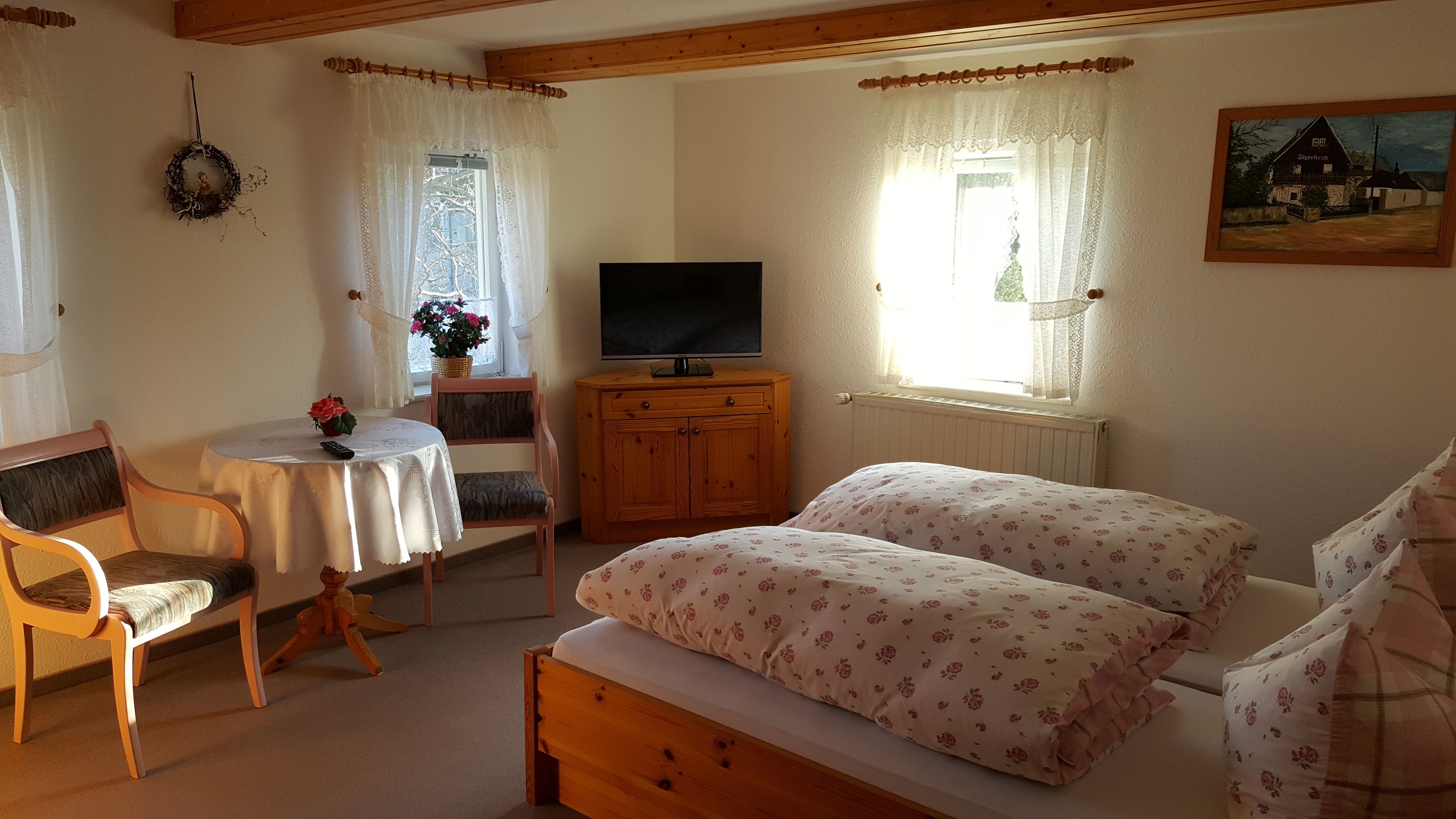 Double Room | Free WiFi, bed sheets