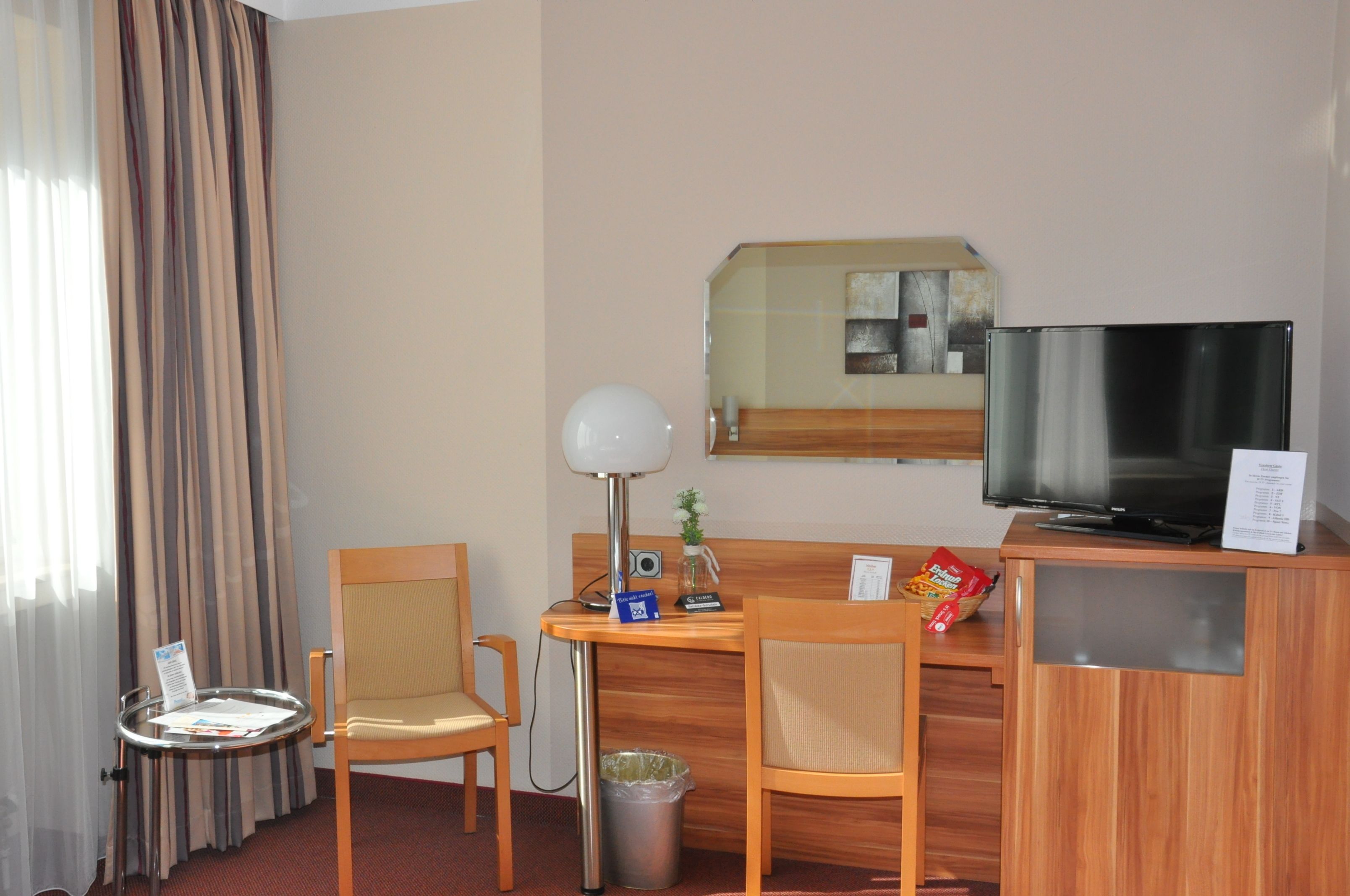 1 bedroom, desk, laptop workspace, blackout curtains