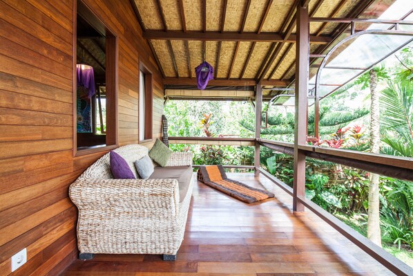 Villa Tradition, 2 chambres, côté jardin | Balcon