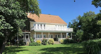 The Baywood Bed & Breakfast