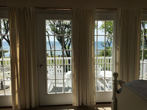 The Baywood Bed & Breakfast