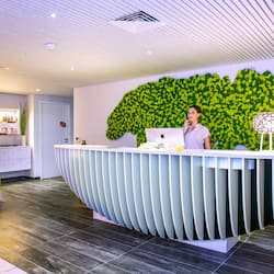 Spa reception