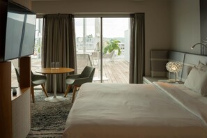 1 quarto, roupas de cama premium, cofres nos quartos, escrivaninha