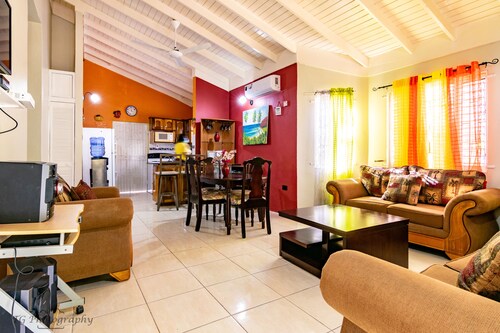 St Mary Mins Away From Ocho Rios 2 bed Ocean View Villa