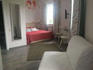 Comfort Double Room | Blackout curtains, iron/ironing board, free WiFi, bed sheets - Forest Hotel Golubino (Pinezhskoe)