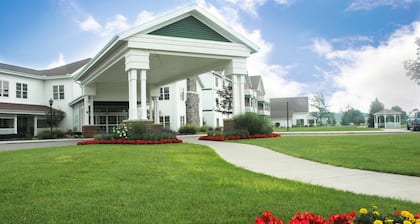 Essenhaus Inn & Conference Center