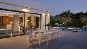 Exterior - Drallos Luxury Villa (Zakynthos)