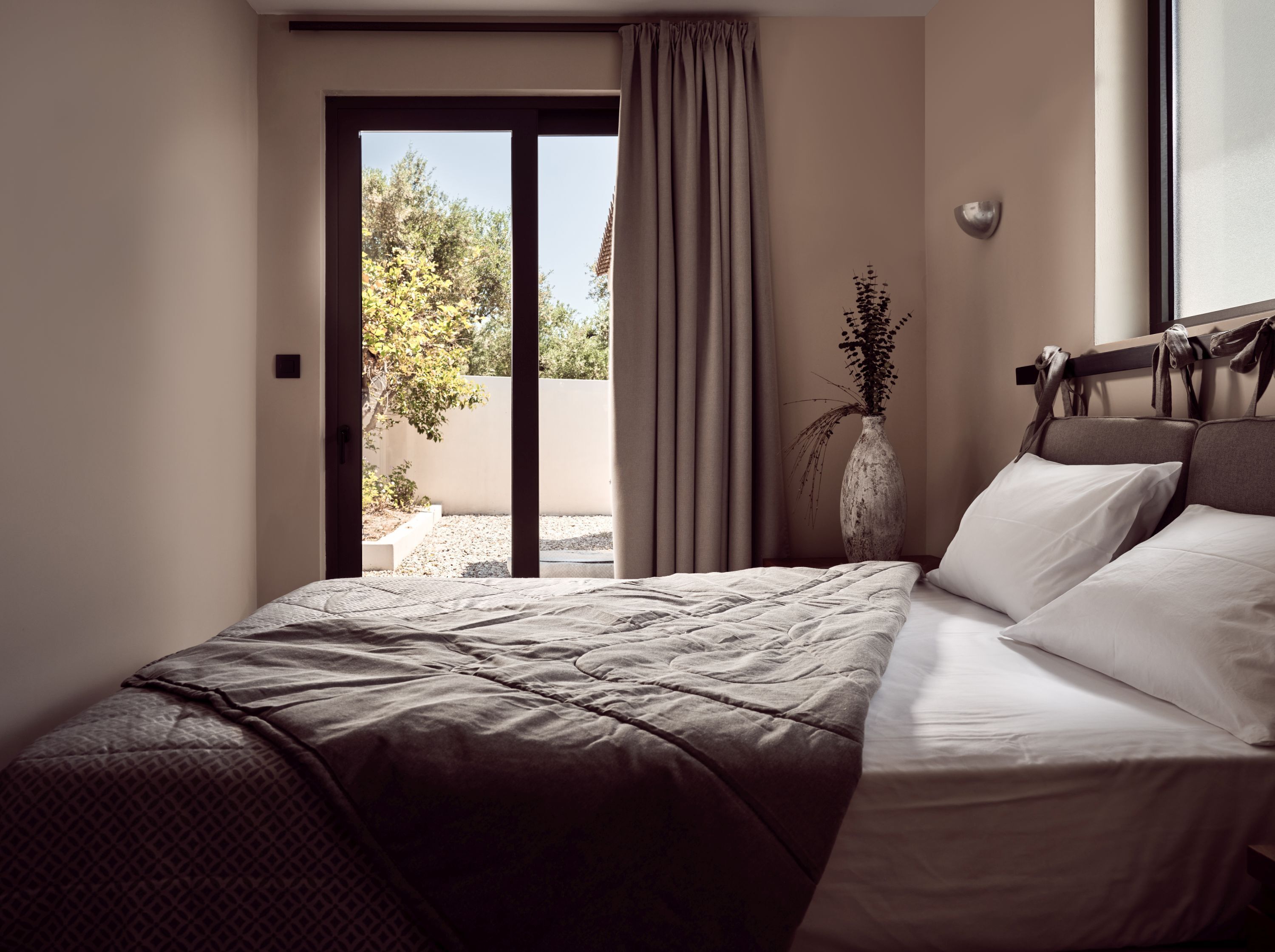 Foto - Drallos Luxury Villa - Private Heated Pool & Large Groups, by ZanteWize