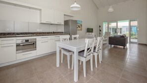 Traditional House, Multiple Beds, Non Smoking | Living area - Centro Garden (Willemstad)