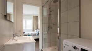 Bathroom - Centro Garden (Willemstad)