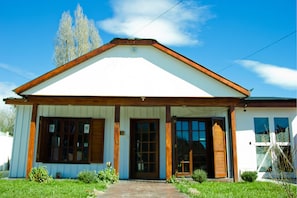Front of property - Bla Guesthouse (El Calafate)