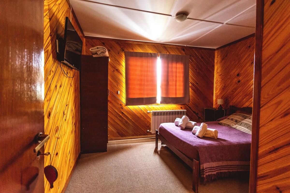 Superior Double Room, 1 Queen Bed, Private Bathroom | WiFi (free), bed sheets