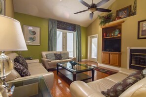 Villa, Multiple Bedrooms | Living room - Formosa Gardens (Kissimmee)