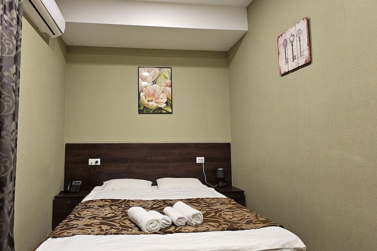 Luxe beddengoed, pillowtop-bedden, geluiddichte muren