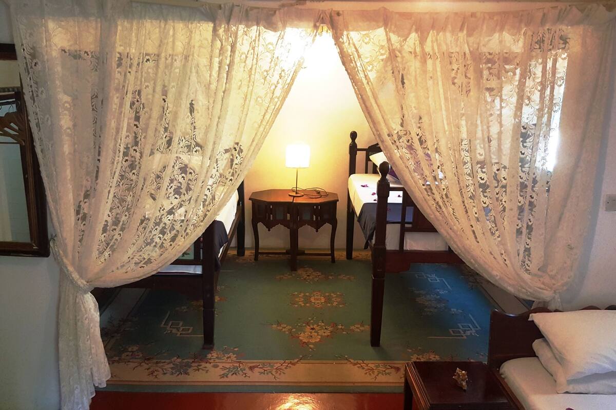 Familie vierpersoonskamer, roken | 10 slaapkamers, lakens van Egyptisch katoen, luxe beddengoed