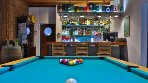 Bar (on property) - La Ysidora Hotel & Spa (Bella Vista)