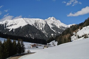 Exterior - Hotel & Restaurant Feldrand (Sarentino)