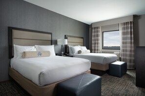 Standardzimmer, 2 Queen-Betten, Kühlschrank (Double Queen) | Bettwäsche aus ägyptischer Baumwolle, hochwertige Bettwaren