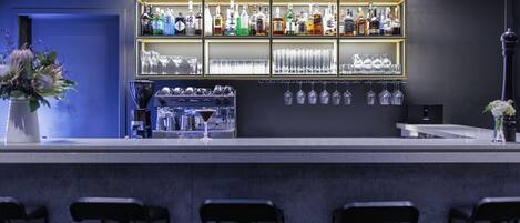 Bar (in der Unterkunft)